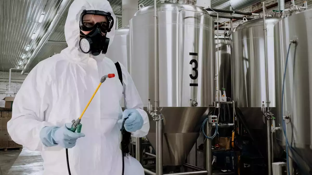 Aplicação Especializada de Produtos Fitofarmacêuticos - Produtos de Tratamento em Ambiente Confinado
